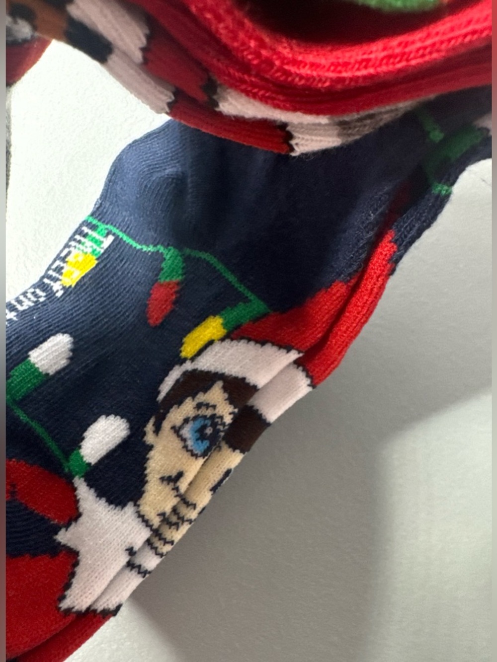 The Elf on the Shelf® a Christmas tradition Christmas themed socks 5-pack lights - Picture 7 of 7